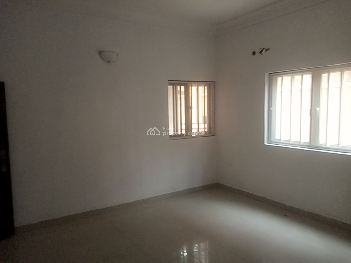a Neatly and Massively Built 3 Bedroom Flat, Osapa, Lekki, Lagos, Flat / Apartment for Rent