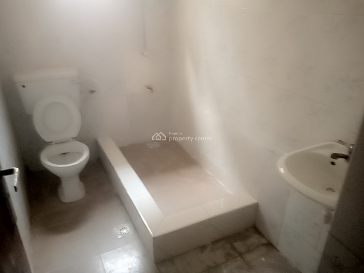 a Neatly and Massively Built 3 Bedroom Flat, Osapa, Lekki, Lagos, Flat / Apartment for Rent
