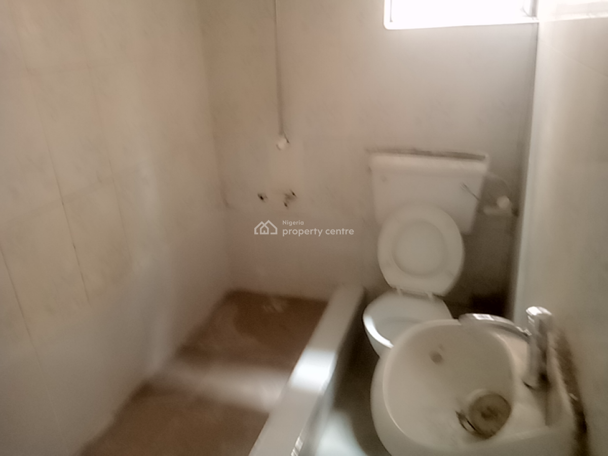 a Neatly and Massively Built 3 Bedroom Flat, Osapa, Lekki, Lagos, Flat / Apartment for Rent