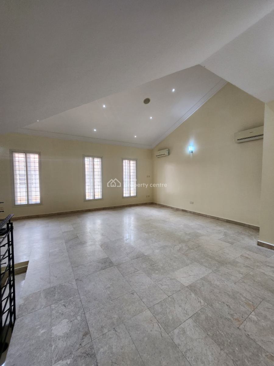 Spacious Fully Serviced 3-bedroom Terrace Duplex + Bq, Lekki Phase 1, Lekki Phase 1, Lekki, Lagos, Terraced Duplex for Rent