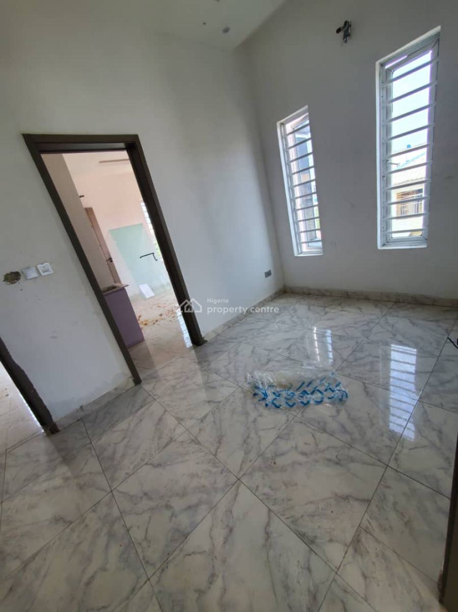 Lovely Master Bedroom with Personal Kitchen, Ologolo, Lekki, Lagos, Self Contain (single Rooms) for Rent