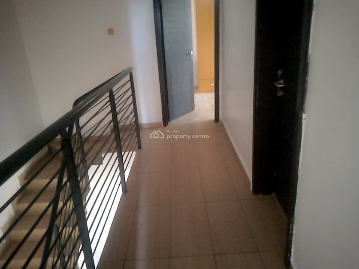 a Neatly and Massively Built 4 Bedroom Duplex and a Bq, Osapa, Lekki, Lagos, Semi-detached Duplex for Rent