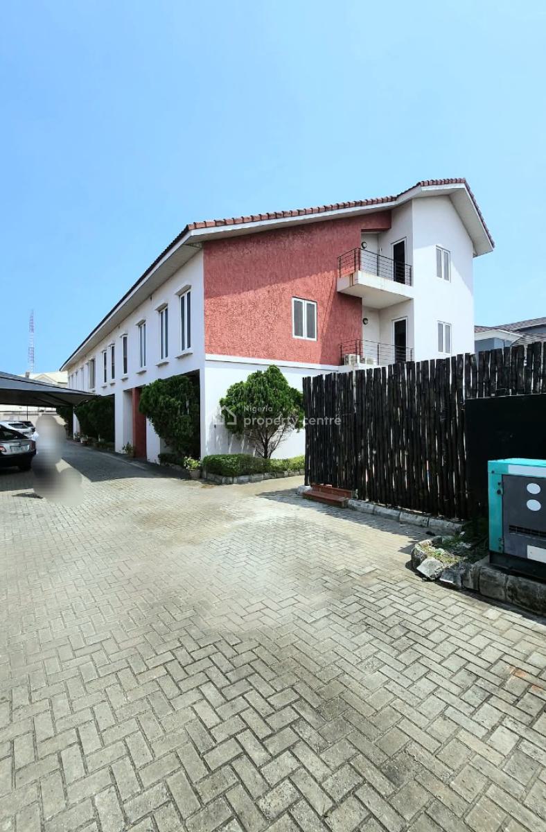 Well Maintained 3 Bedroom Terrace, Lekki Phase 1, Lekki, Lagos, Terraced Duplex for Rent