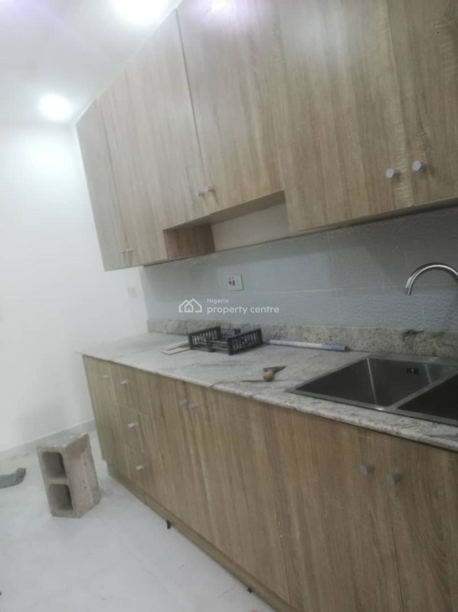 3 Bedroom Flat, Basorun  Estate, Sangotedo, Ajah, Lagos, Flat / Apartment for Rent