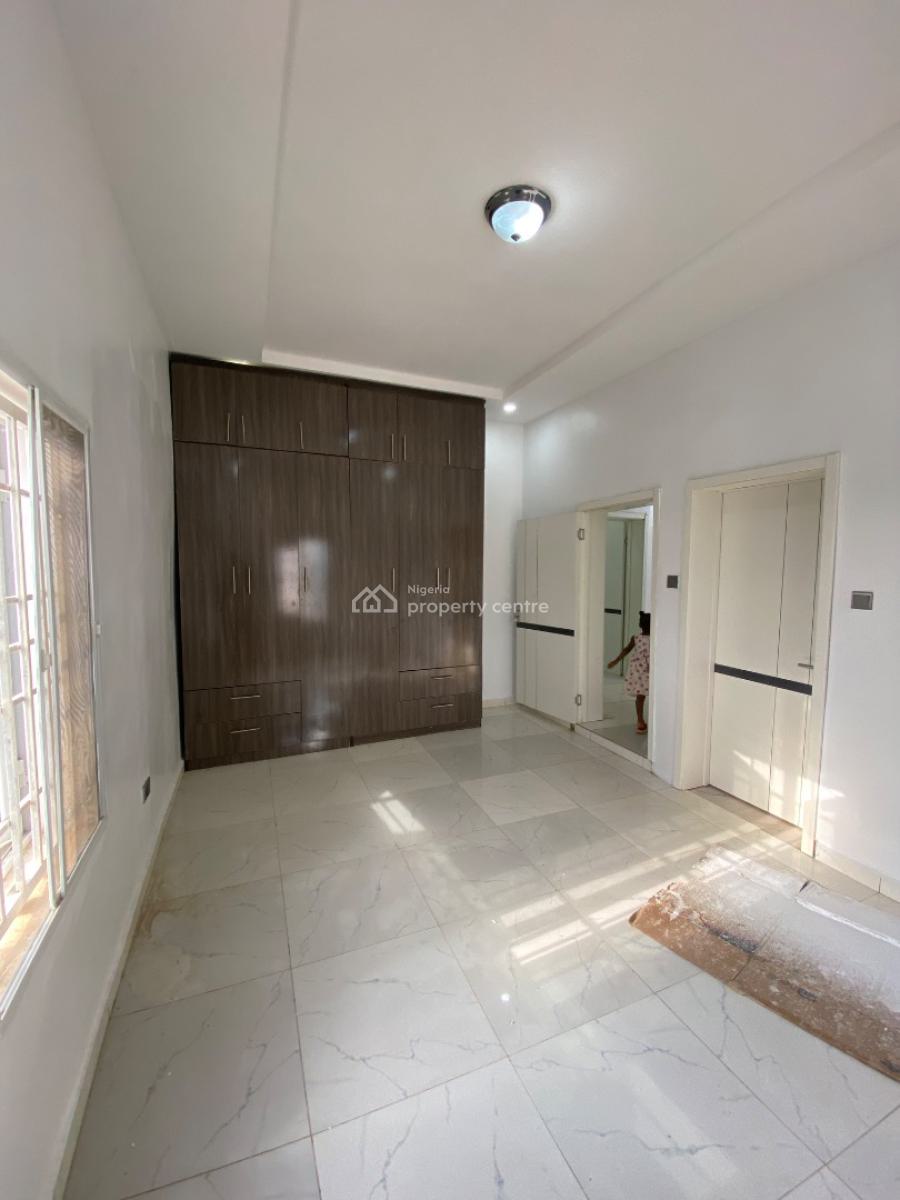 Very Spacious and Luxurious Two (2) Bedroom Apartment, Zone E Extension, Apo Resettlement, Apo, Abuja, Flat / Apartment for Rent