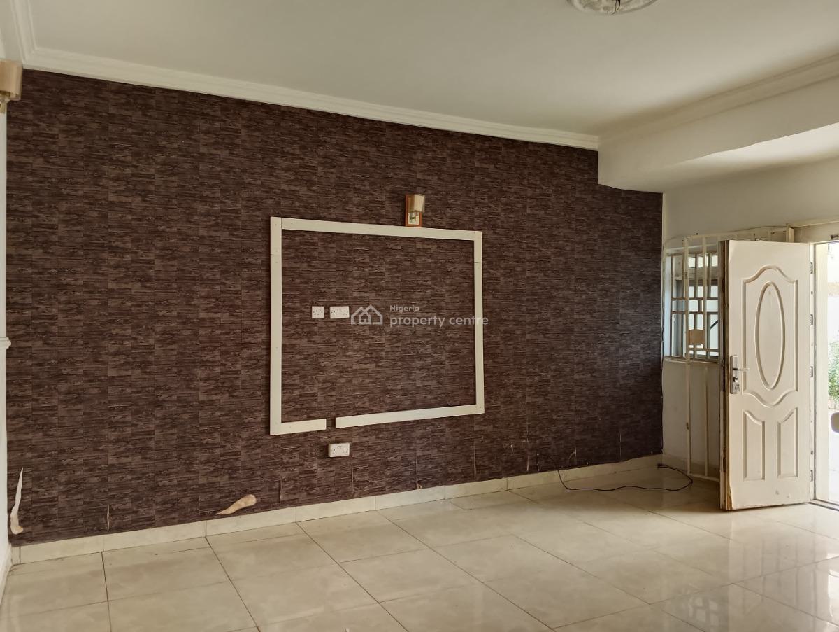 Exquisite 2 Bedrrom Apartment and Study Room, By New Judges Quarters, Katampe (main), Katampe, Abuja, Flat / Apartment for Rent