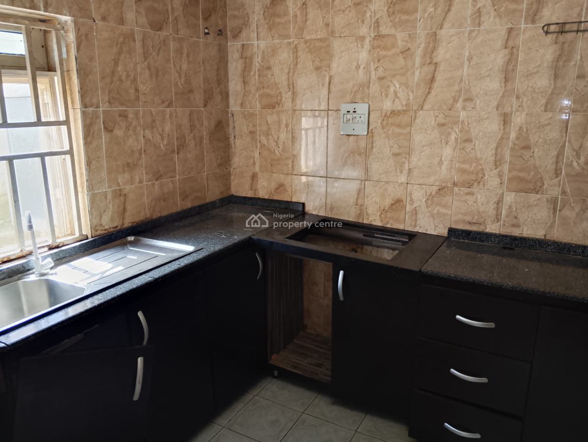 Exquisite 2 Bedrrom Apartment and Study Room, By New Judges Quarters, Katampe (main), Katampe, Abuja, Flat / Apartment for Rent
