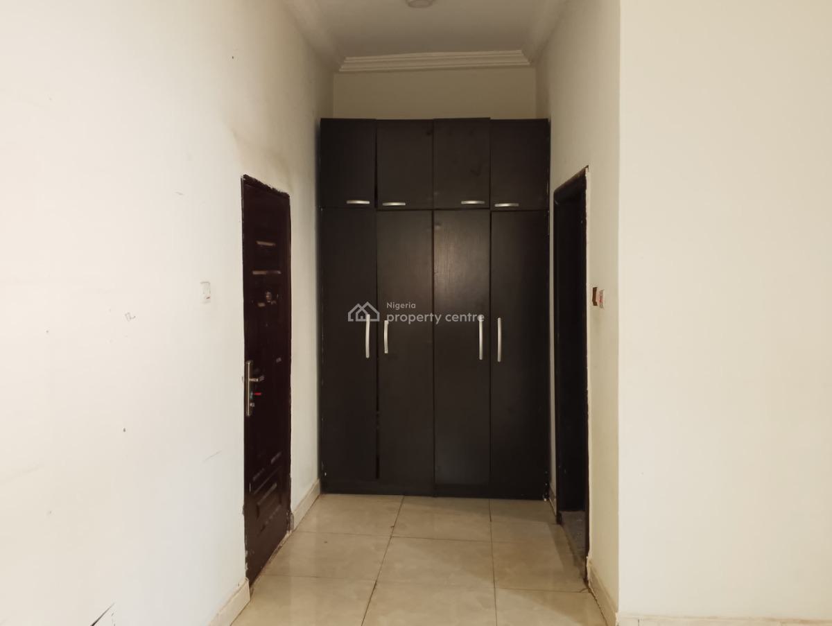 Exquisite 2 Bedrrom Apartment and Study Room, By New Judges Quarters, Katampe (main), Katampe, Abuja, Flat / Apartment for Rent