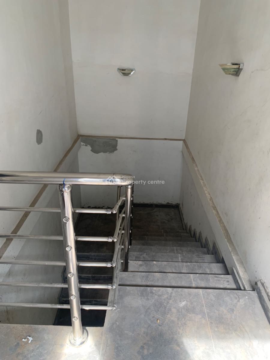 Luxury 2 Bedroom Flat, Gra Phase 1, Magodo, Lagos, Flat / Apartment for Rent