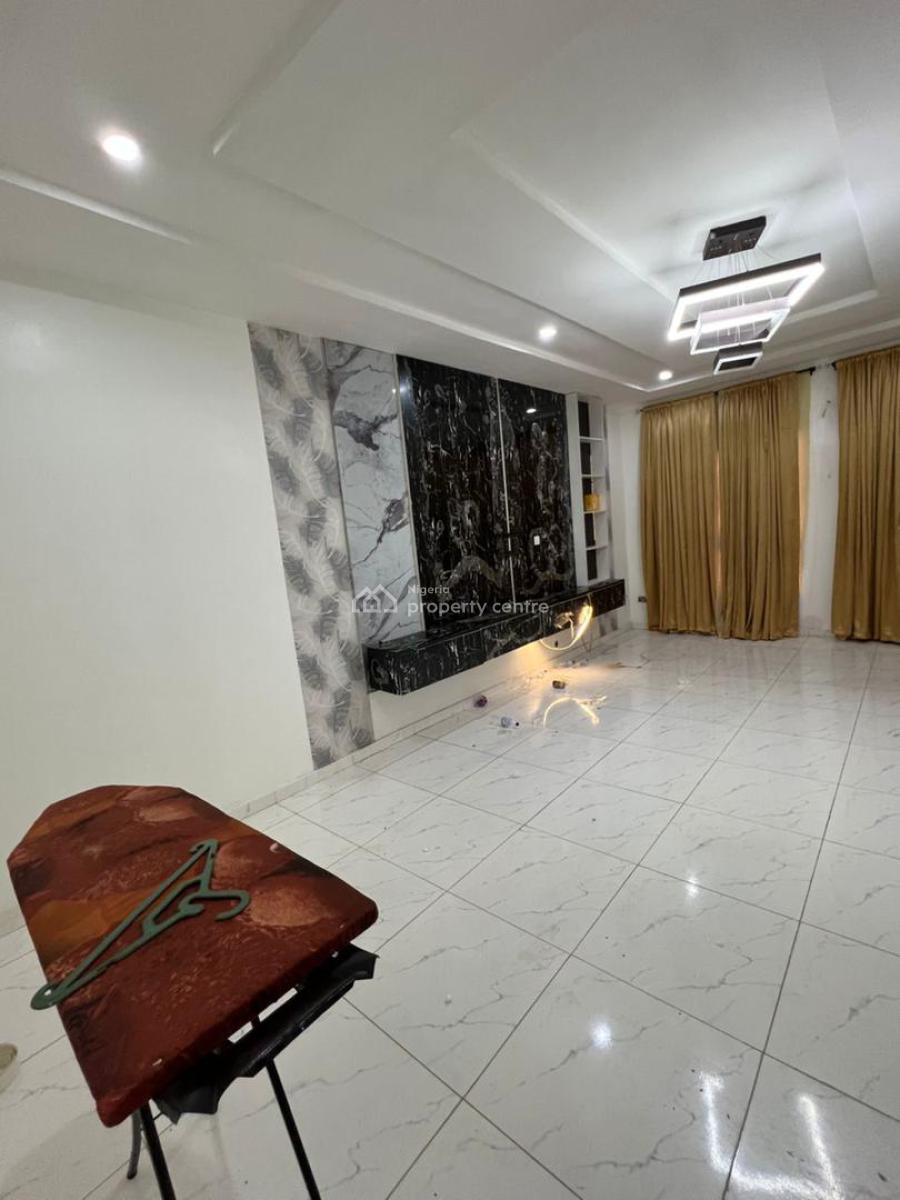 Spacious Mini Flat with 24 Hrs Power, Wifi, Swimming Pool and Gym,, Orchid Road, Lekki, Lagos, Mini Flat (room and Parlour) for Rent
