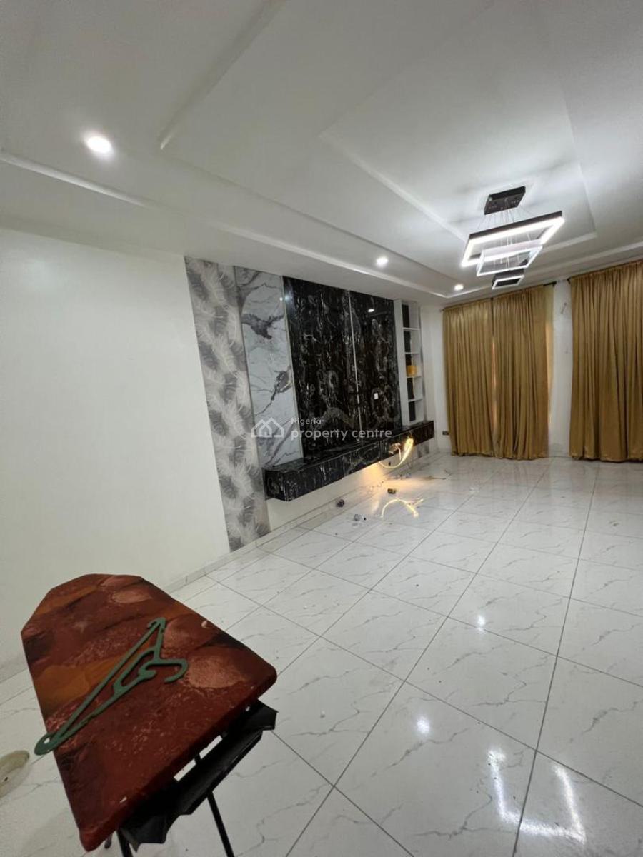Spacious Mini Flat with 24 Hrs Power, Wifi, Swimming Pool and Gym,, Orchid Road, Lekki, Lagos, Mini Flat (room and Parlour) for Rent