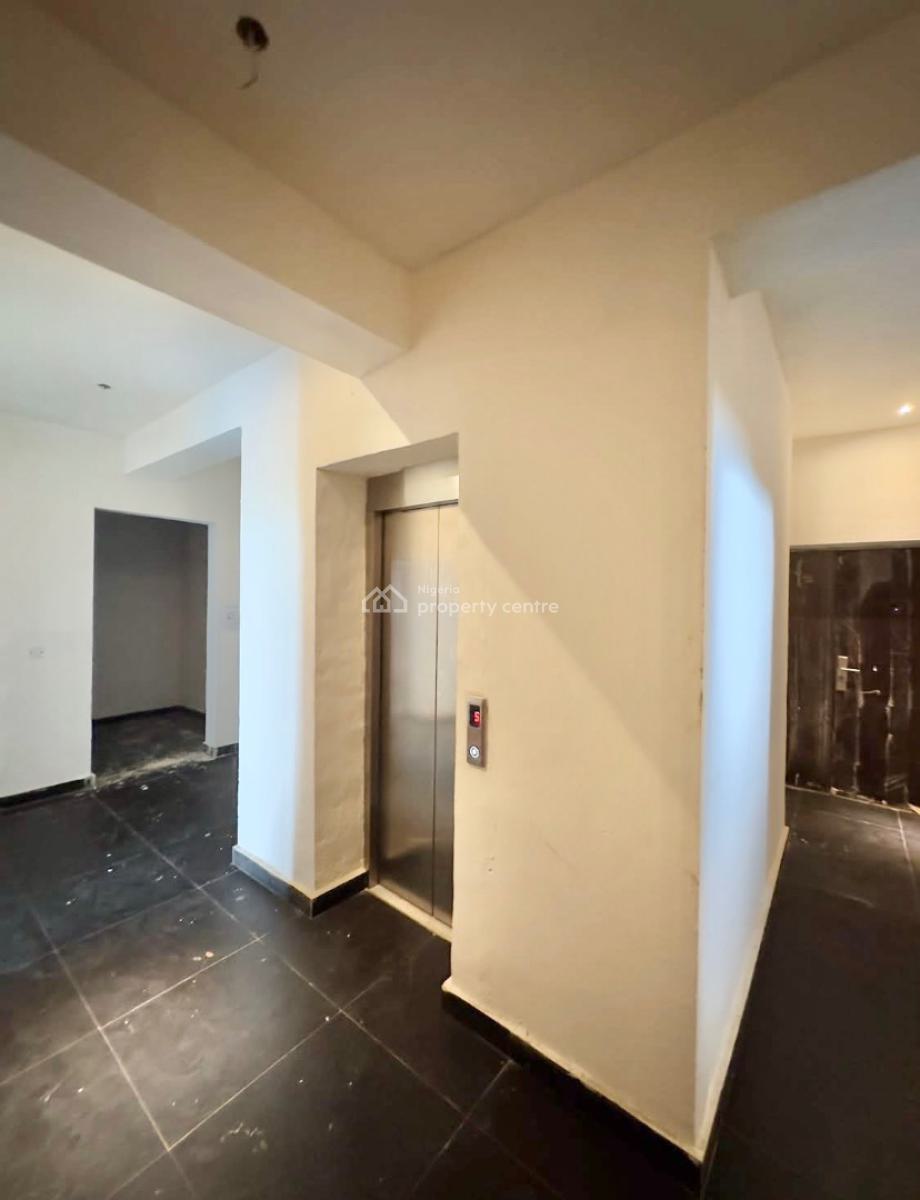 Newly Built Fully Serviced 3 Bedroom Penthouse, Lekki Phase 1, Lekki, Lagos, Flat / Apartment for Rent