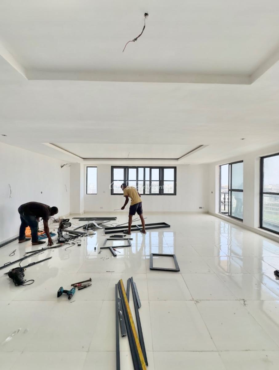 Newly Built Fully Serviced 3 Bedroom Penthouse, Lekki Phase 1, Lekki, Lagos, Flat / Apartment for Rent