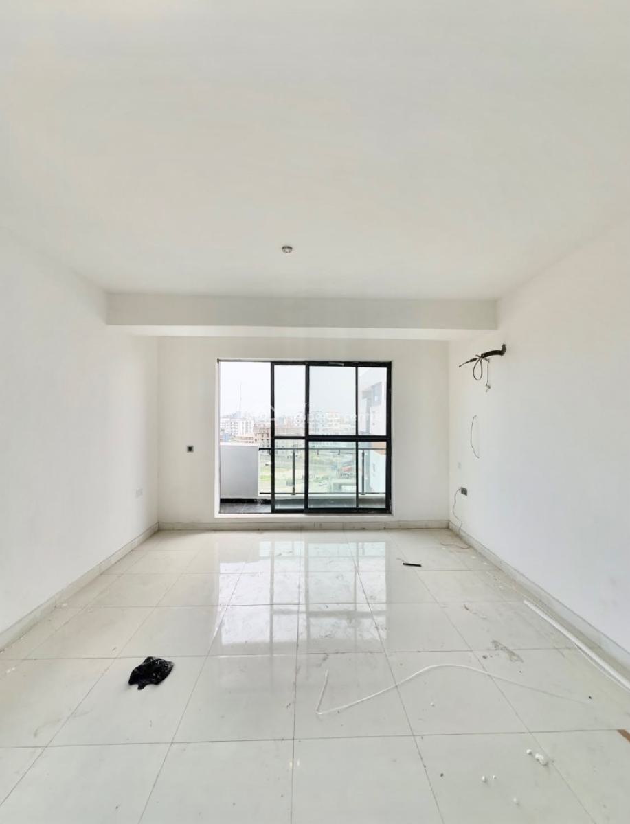 Newly Built Fully Serviced 3 Bedroom Penthouse, Lekki Phase 1, Lekki, Lagos, Flat / Apartment for Rent
