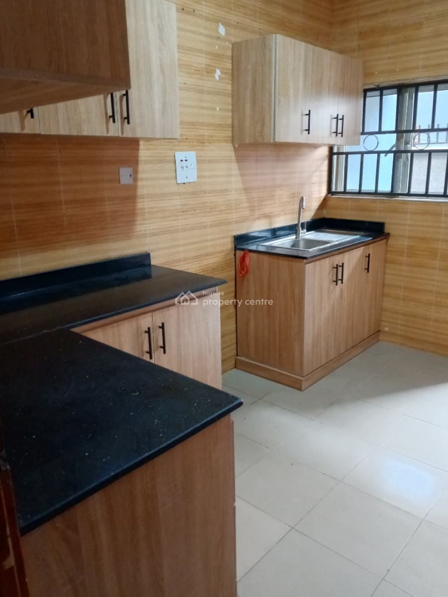 Standard 3bedroom Apartment with Nice Kitchen, Chevron, Lekki, Lagos, Flat / Apartment for Rent