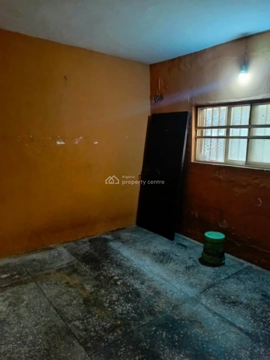 Spacious 3 Bedroom Apartment, Alausa, Ikeja, Lagos, Flat / Apartment for Rent