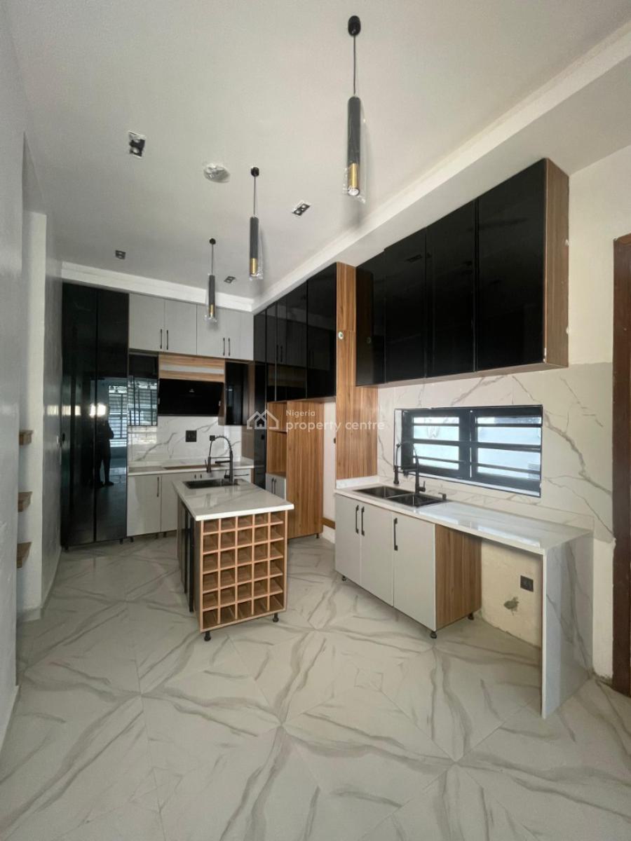 4 Bedroom Fully Detached Duplex with Bq, Orchid Road, Lekki, Lagos, Detached Duplex for Sale