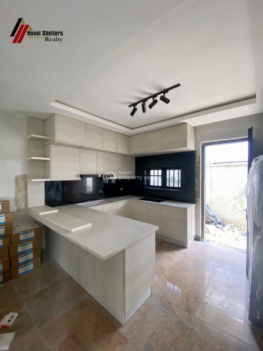 Well Built 4 Bedroom Contemporary Semi-detached Duplex with Bq, Lekki, Lekki Phase 1, Lekki, Lagos, Semi-detached Duplex for Sale