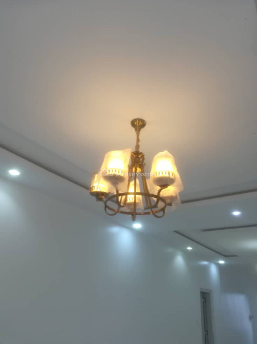 Executive 3 Bedroom Flat, Majek Area...., Sangotedo, Ajah, Lagos, Flat / Apartment for Rent
