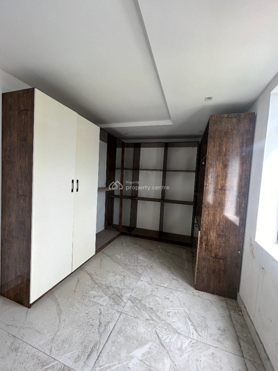 Newly Built 4 Bedroom Flat, Banana Island Road, Ikoyi, Lagos, Flat / Apartment for Sale