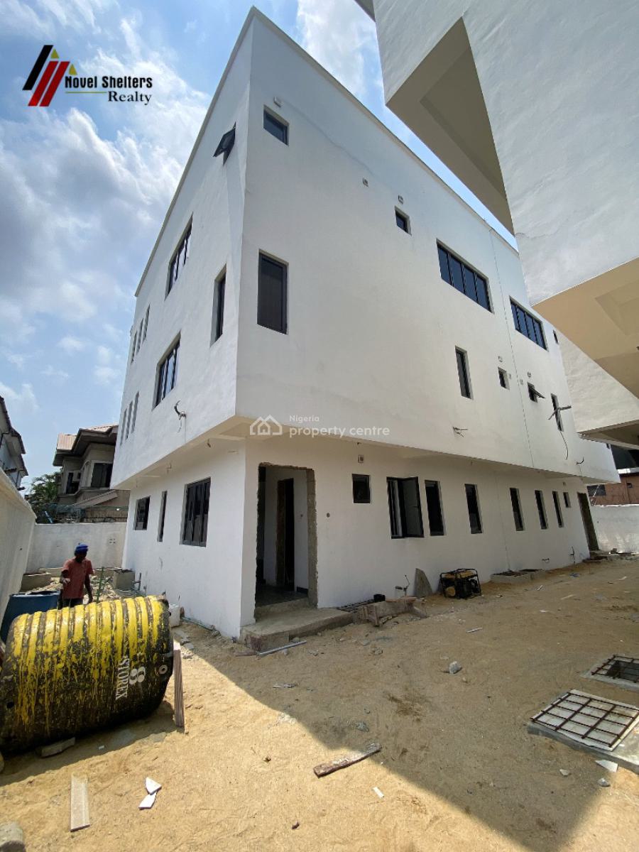 Executive, Well Built 4 Bedroom Contemporary Semi-detached Duplex, Lekki, Lekki Phase 1, Lekki, Lagos, Semi-detached Duplex for Sale