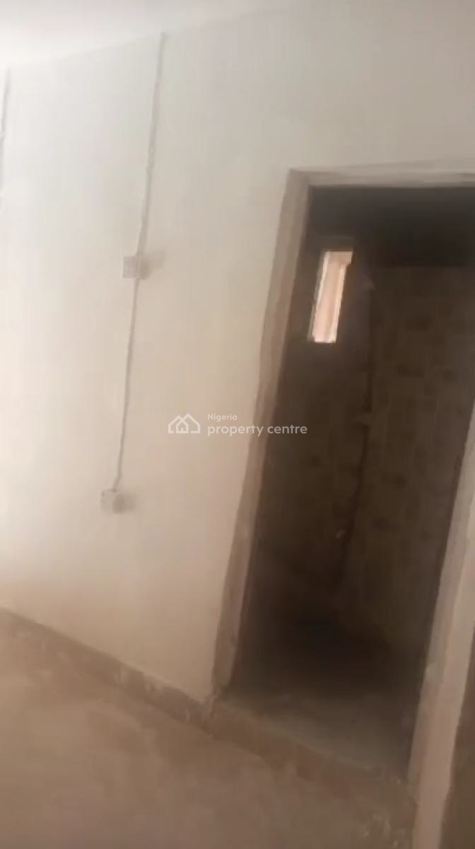 Spacious and Well Maintained Miniflat, Abule Oja, Yaba, Lagos, Mini Flat (room and Parlour) for Rent
