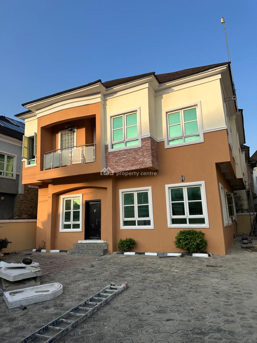 Standard 5 Bedroom Duplex with  Spacious Carpark and a Room  Bq, Southern View Estate, Lekki, Lagos, House for Rent