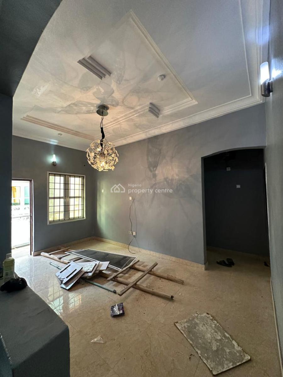 Standard 5 Bedroom Duplex with  Spacious Carpark and a Room  Bq, Southern View Estate, Lekki, Lagos, House for Rent