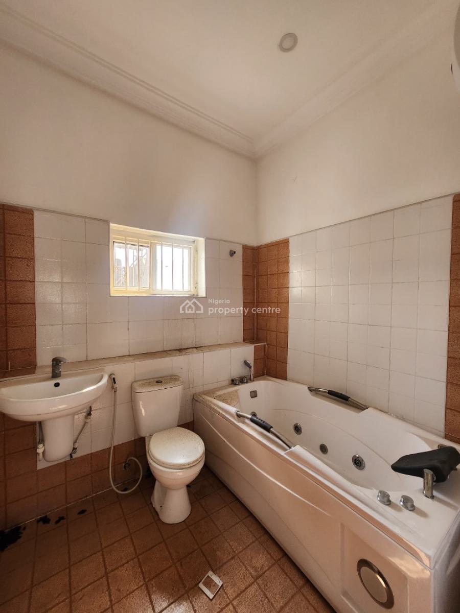 2 Units of Spacious 4-bedroom Semi-detached Duplexes, Lekki Phase 1, Lekki Phase 1, Lekki, Lagos, Semi-detached Duplex for Rent