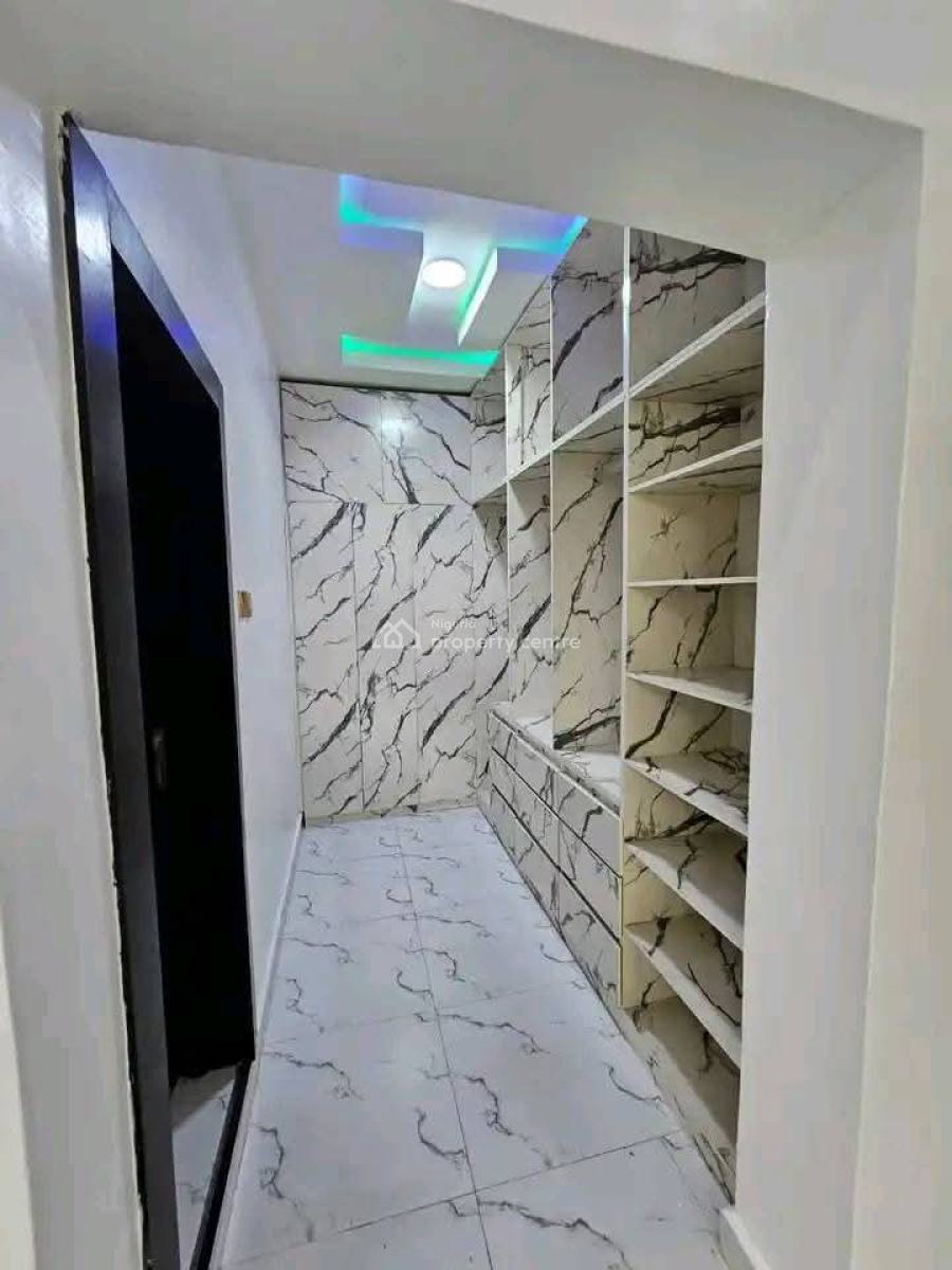 Newly Built 3 Bedroom Apartments with Smart Finishing, Yaba, Lagos, Flat / Apartment for Rent