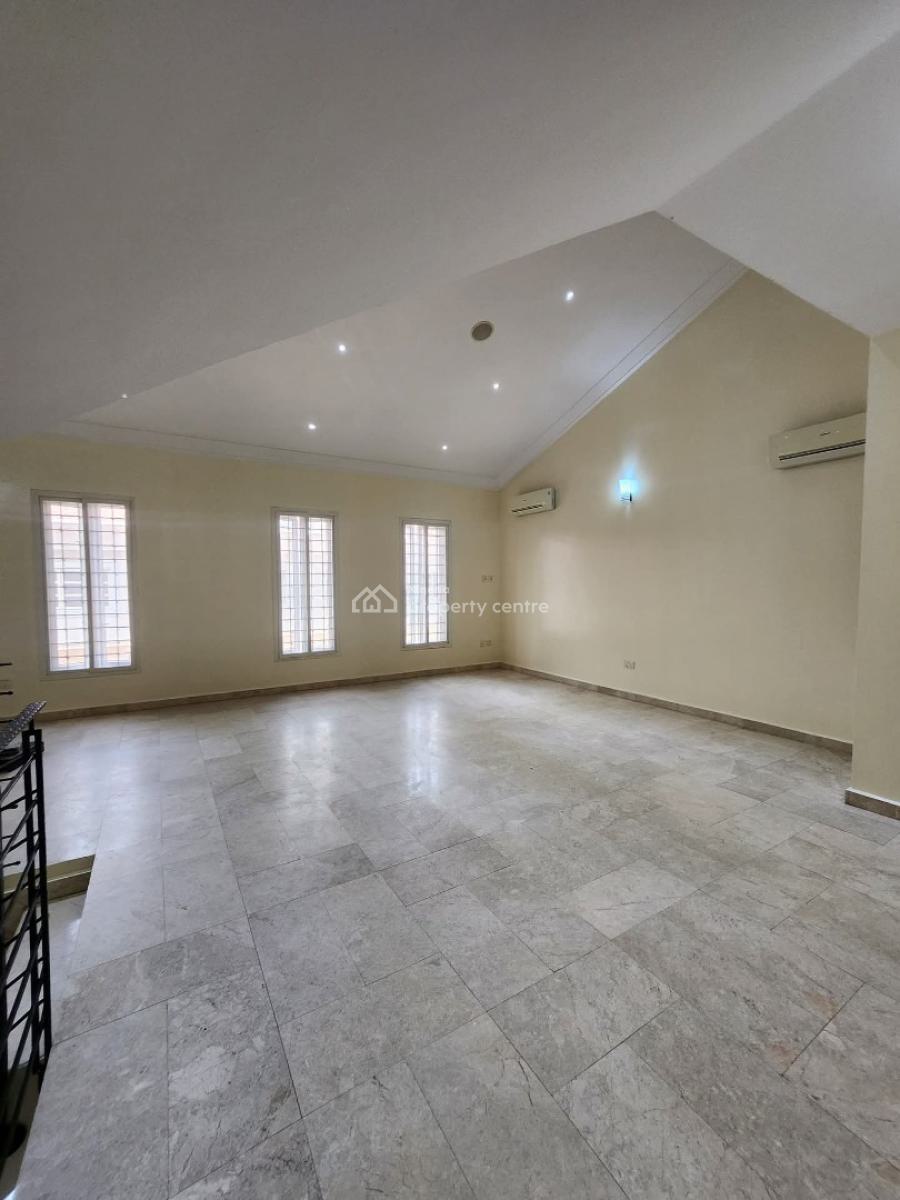 Fully Serviced 3bedroom Terraced and Bq, Off Admiralty Road, Lekki Phase 1, Lekki, Lagos, Flat / Apartment for Rent