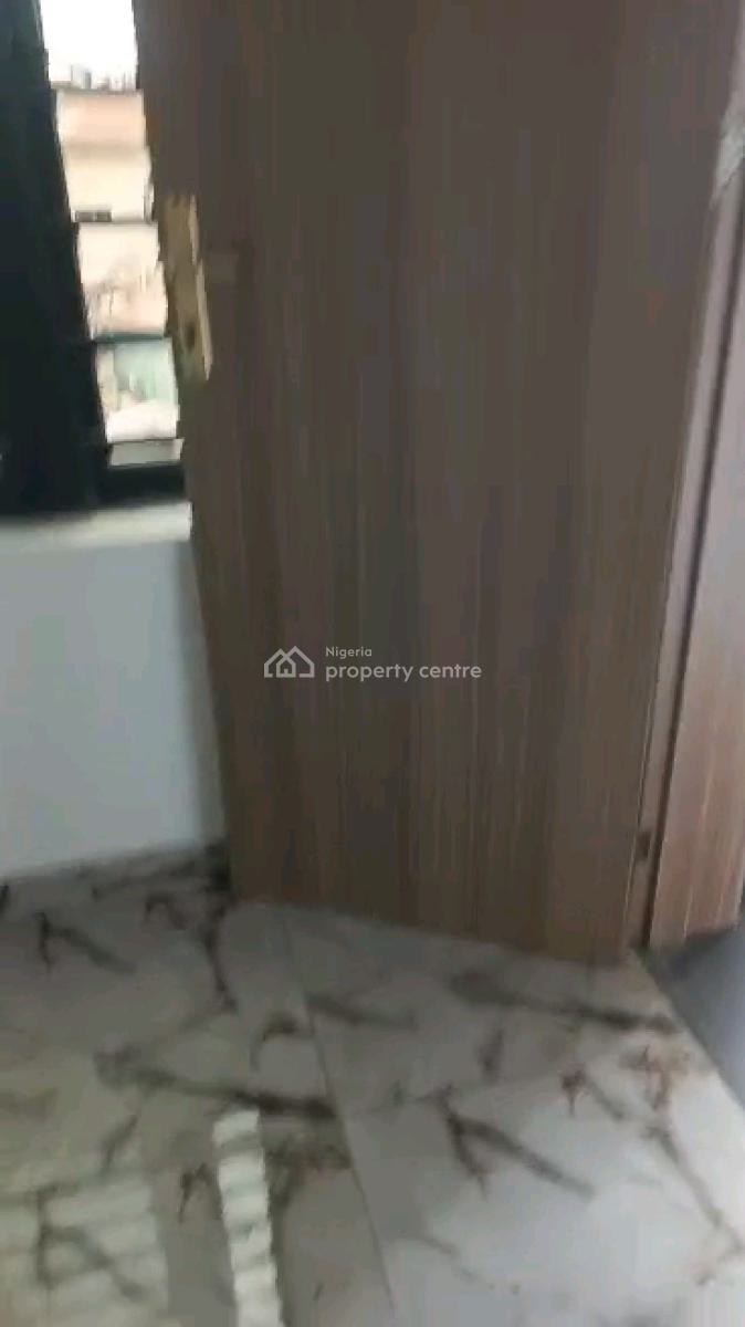 a Room Self @ Ebute Metta West, Ebute Metta West, Yaba, Lagos, Self Contain (single Rooms) for Rent