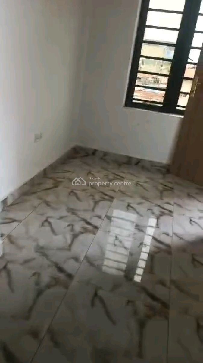 a Room Self @ Ebute Metta West, Ebute Metta West, Yaba, Lagos, Self Contain (single Rooms) for Rent