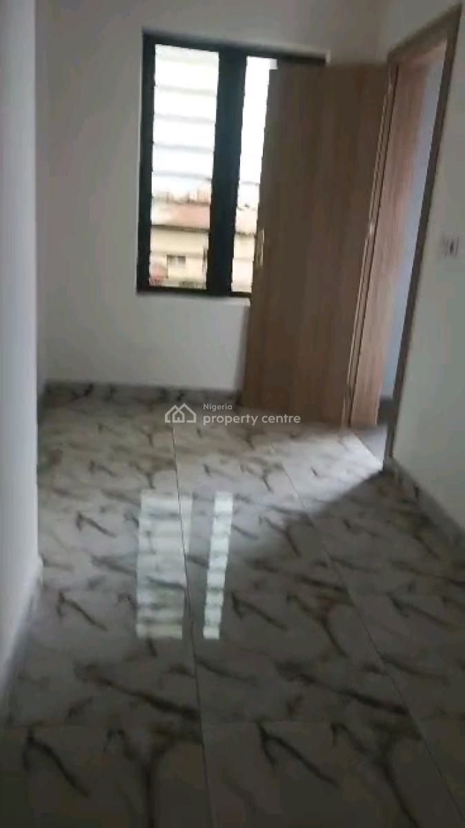 a Room Self @ Ebute Metta West, Ebute Metta West, Yaba, Lagos, Self Contain (single Rooms) for Rent