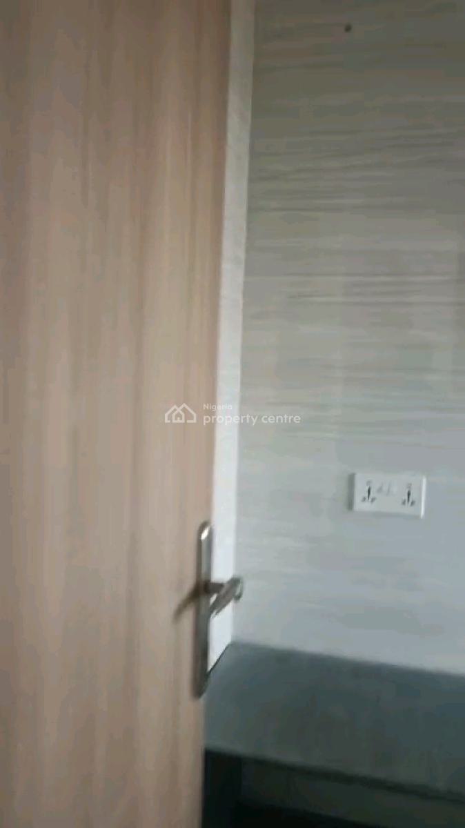 a Room Self @ Ebute Metta West, Ebute Metta West, Yaba, Lagos, Self Contain (single Rooms) for Rent