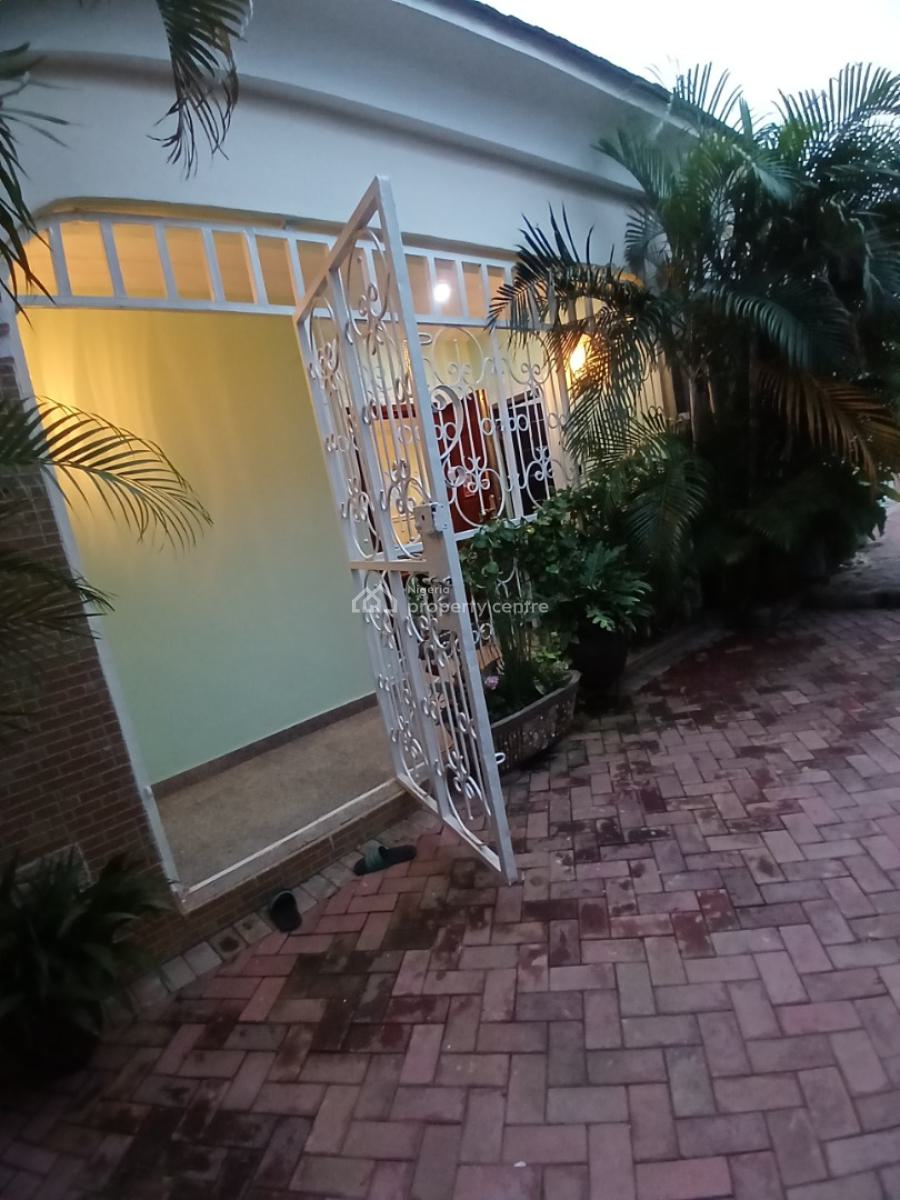 Fully Furnished 2 Bedroom Bungalow, Asokoro Abuja Diplomatic Zone, Asokoro District, Abuja, Detached Bungalow for Rent