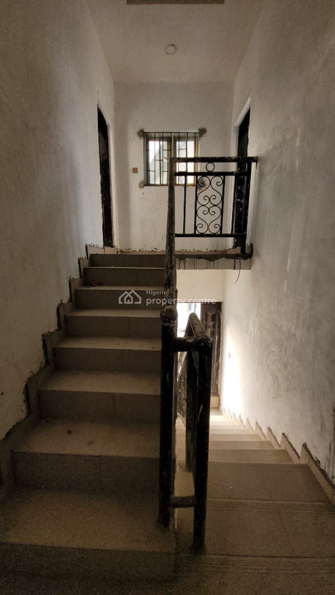 Brand New Spacious 2 Bedroom, General Paint, Ajah, Lagos, Flat / Apartment for Rent