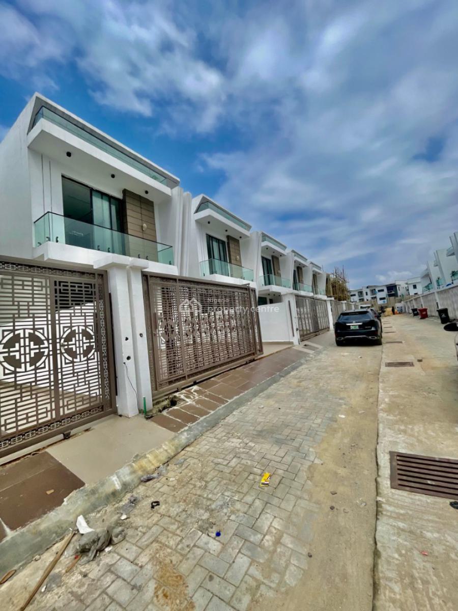 4 Bedroom Fully Detached Duplex with Bq, Orchid Road, Lekki, Lagos, Detached Duplex for Sale