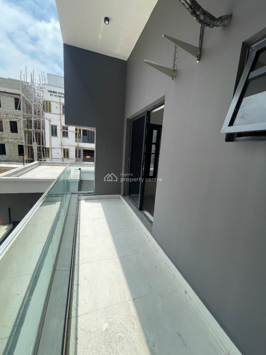 Very Standard 2 Bedroom, Lekki Phase 1, Lekki, Lagos, Flat / Apartment for Rent