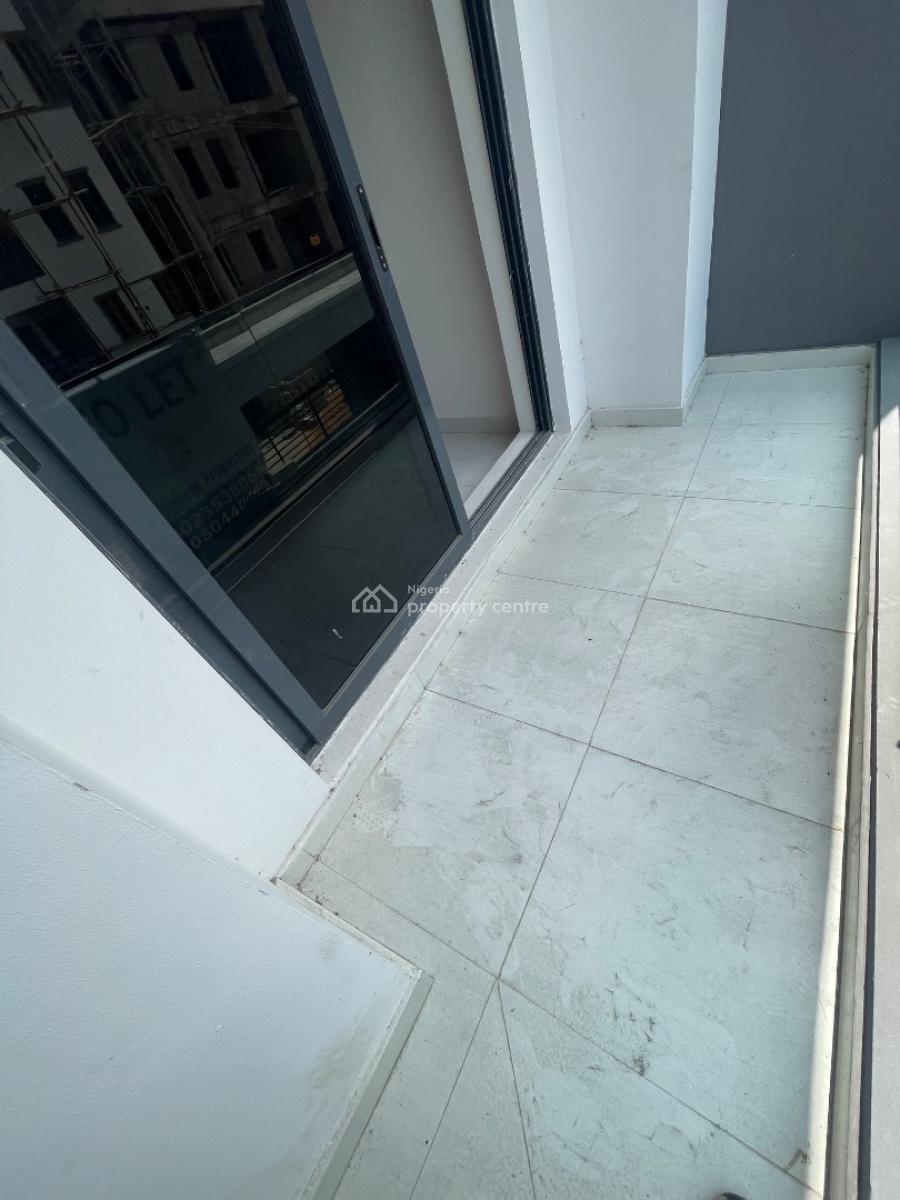 Very Standard 2 Bedroom, Lekki Phase 1, Lekki, Lagos, Flat / Apartment for Rent