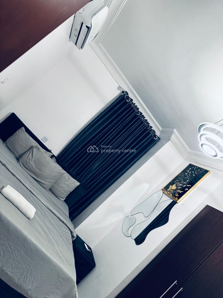 Luxury 2bedroom Apartment, Admiralty Way, Lekki Phase 1, Lekki, Lagos, Flat / Apartment Short Let