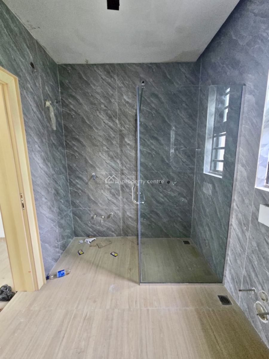 Contemporary 4-bedroom Semi Detached Duplex with Bq., Gbagada, Lagos, Semi-detached Duplex for Sale
