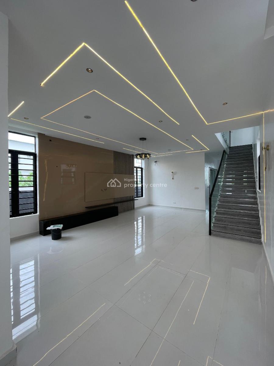 Catchy 5 Bedroom Fully Detached Duplex with Pool and Bq, Orchid, Lekki, Lagos, Detached Duplex for Sale