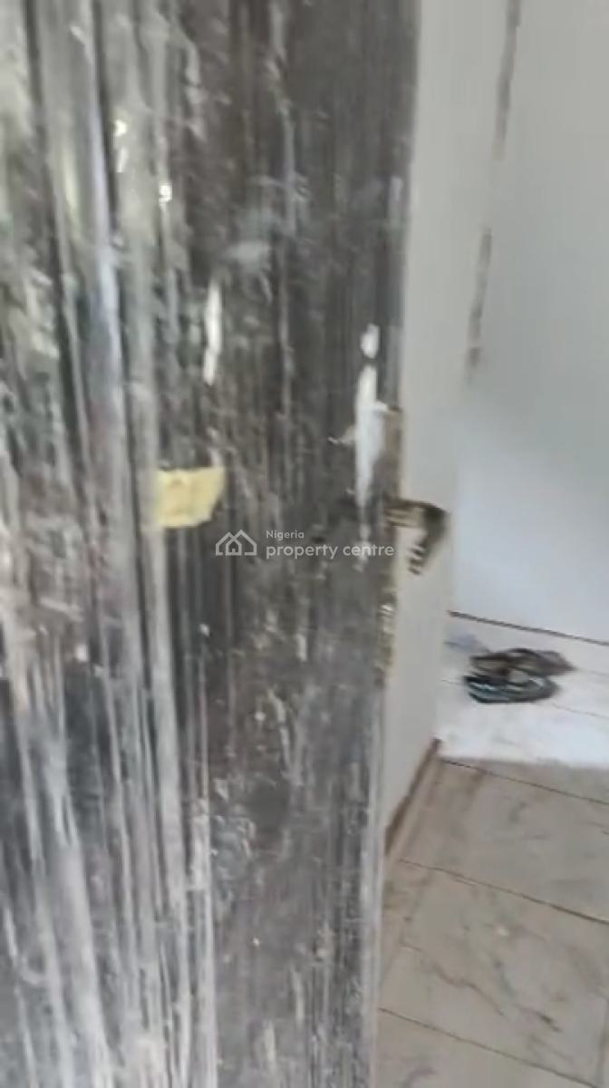 Brand New Self Contain with Pop Ceiling at Hot Location, Adekunle, Yaba, Lagos, Self Contain (single Rooms) for Rent