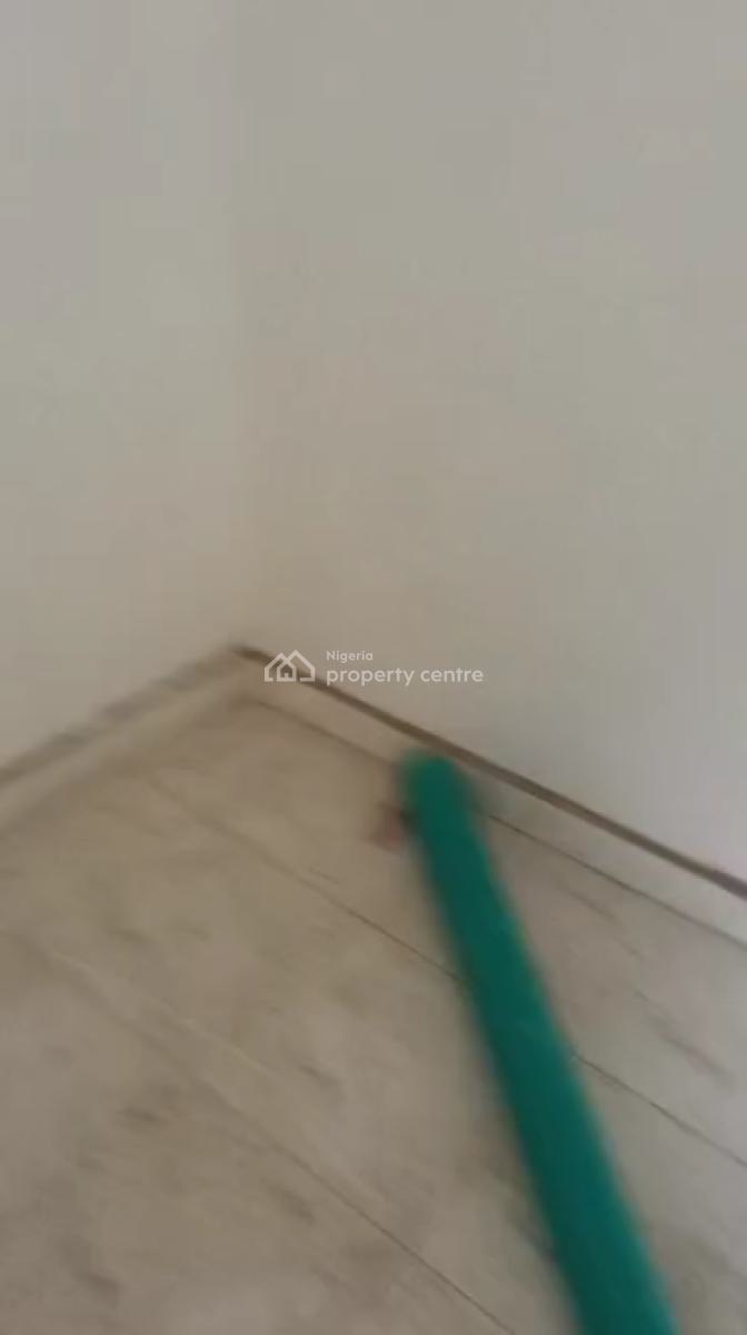 Brand New Self Contain with Pop Ceiling at Hot Location, Adekunle, Yaba, Lagos, Self Contain (single Rooms) for Rent