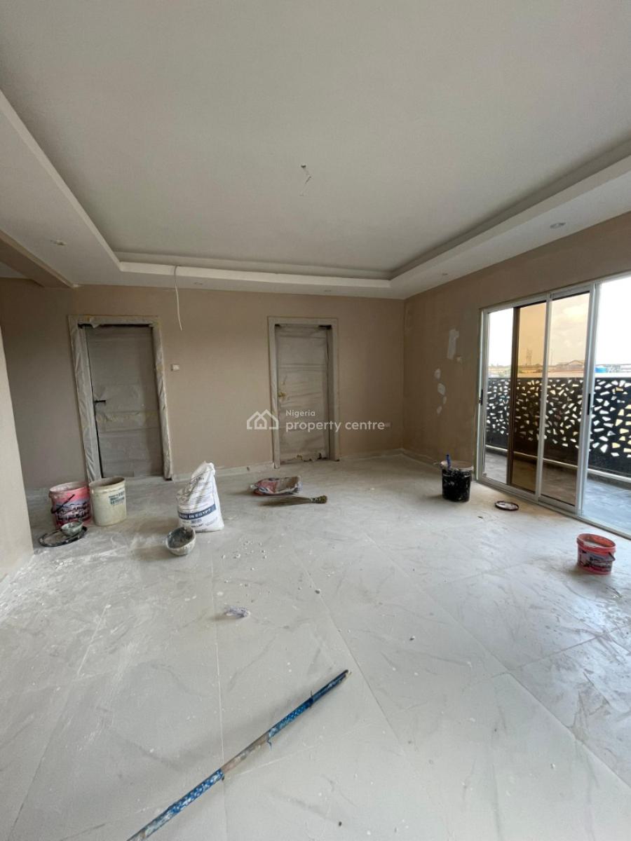 Eye Catchy Built 3 Bedroom Apartment with Range of Amenities, Surulere, Lagos, Flat / Apartment for Sale