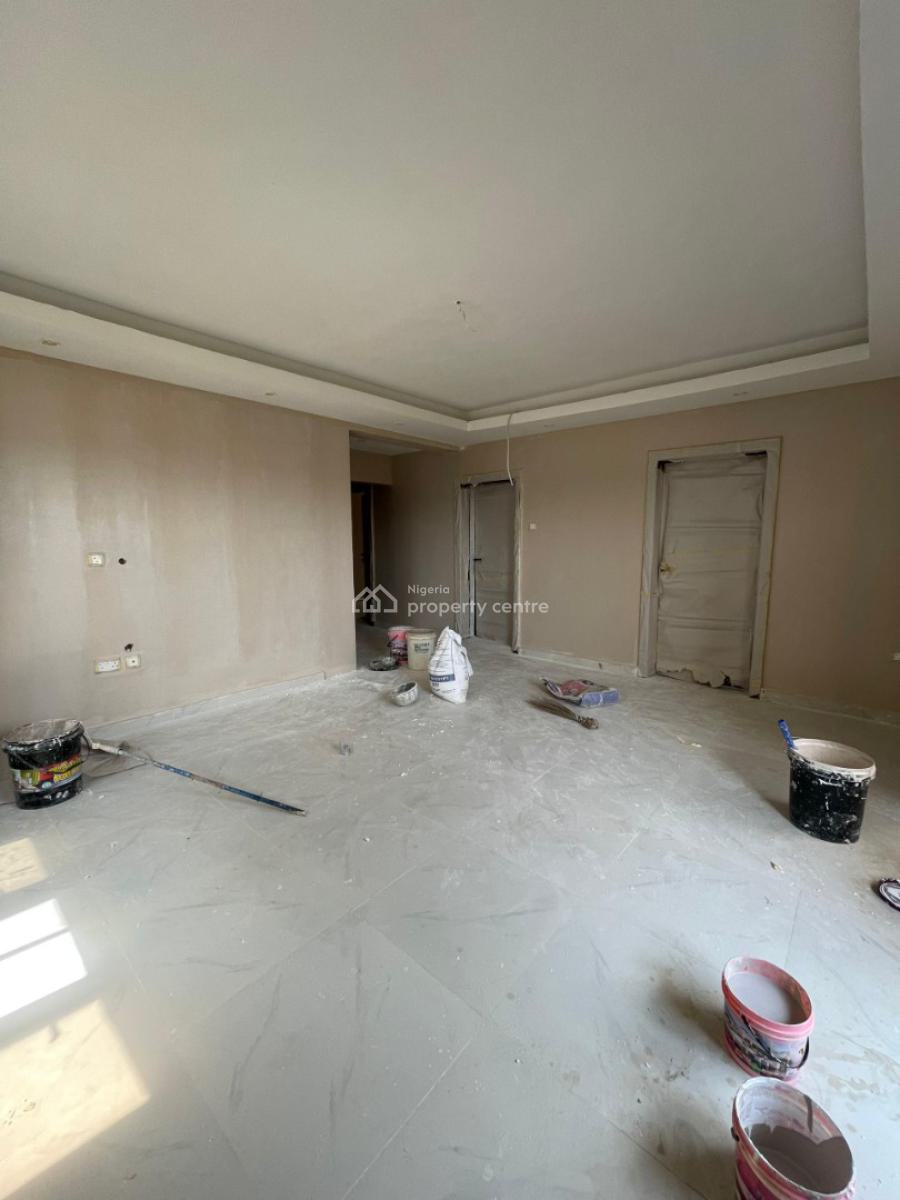 Eye Catchy Built 3 Bedroom Apartment with Range of Amenities, Surulere, Lagos, Flat / Apartment for Sale