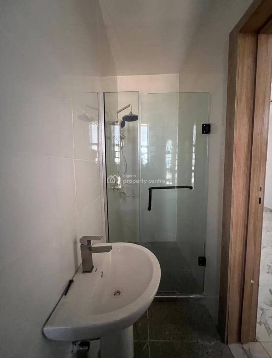 Luxury Newly Built Elegant 2 Bedroom Flat Orchid Road, Orchid Road , in a Well Secured Estate, Lekki, Lagos, Flat / Apartment for Rent