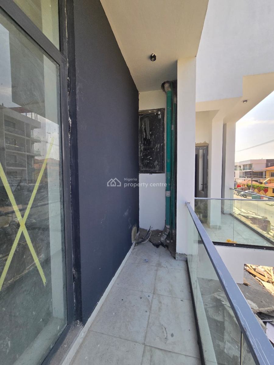 Lovely 2 Bed Apartment in a Sought After Location, Perfect for Shortlet in Lekki Phase 1, Lekki, Lagos, Flat / Apartment for Sale