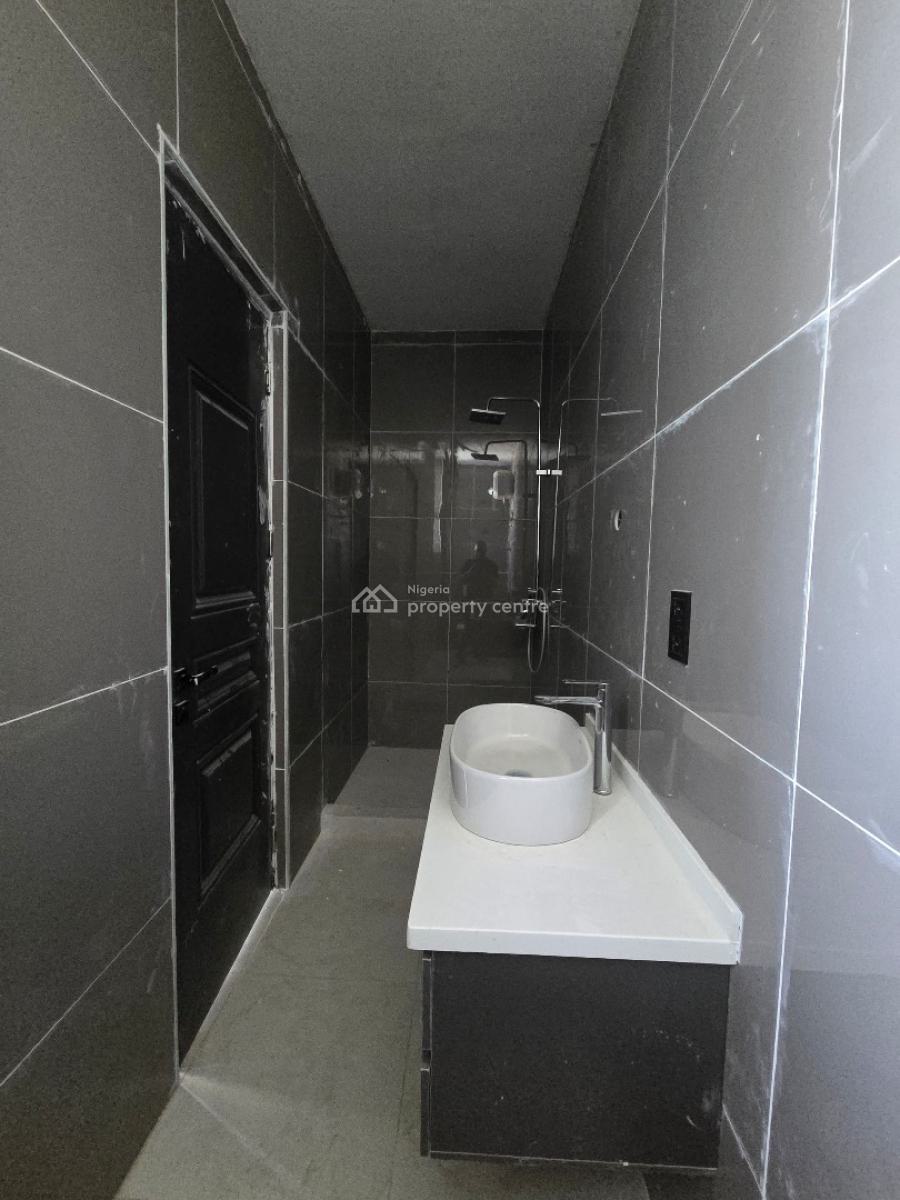 Lovely 2 Bed Apartment in a Sought After Location, Perfect for Shortlet in Lekki Phase 1, Lekki, Lagos, Flat / Apartment for Sale